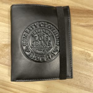 LOIS  208320 - CARTERA DE PIEL NEGRO