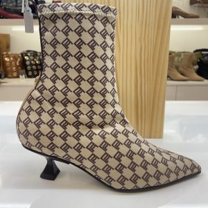 PEDRO MIRALLES 29392 ANTE LOGO STRECH ARENA HMA.KD5 P/SIEN
