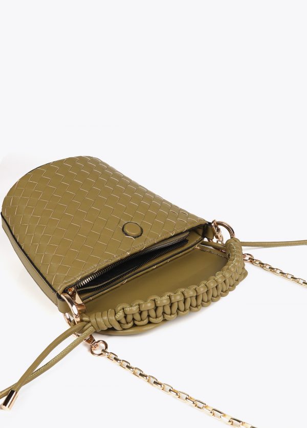 LOLA CASADEMUNT Bandolera con solapa material trenzado efecto piel KAKI MF2504003 - Imagen 3