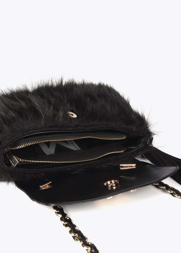 LOLA CASADEMUNT Bandolera pelo con solapa efecto piel NEGRO MF2504007 - Imagen 2