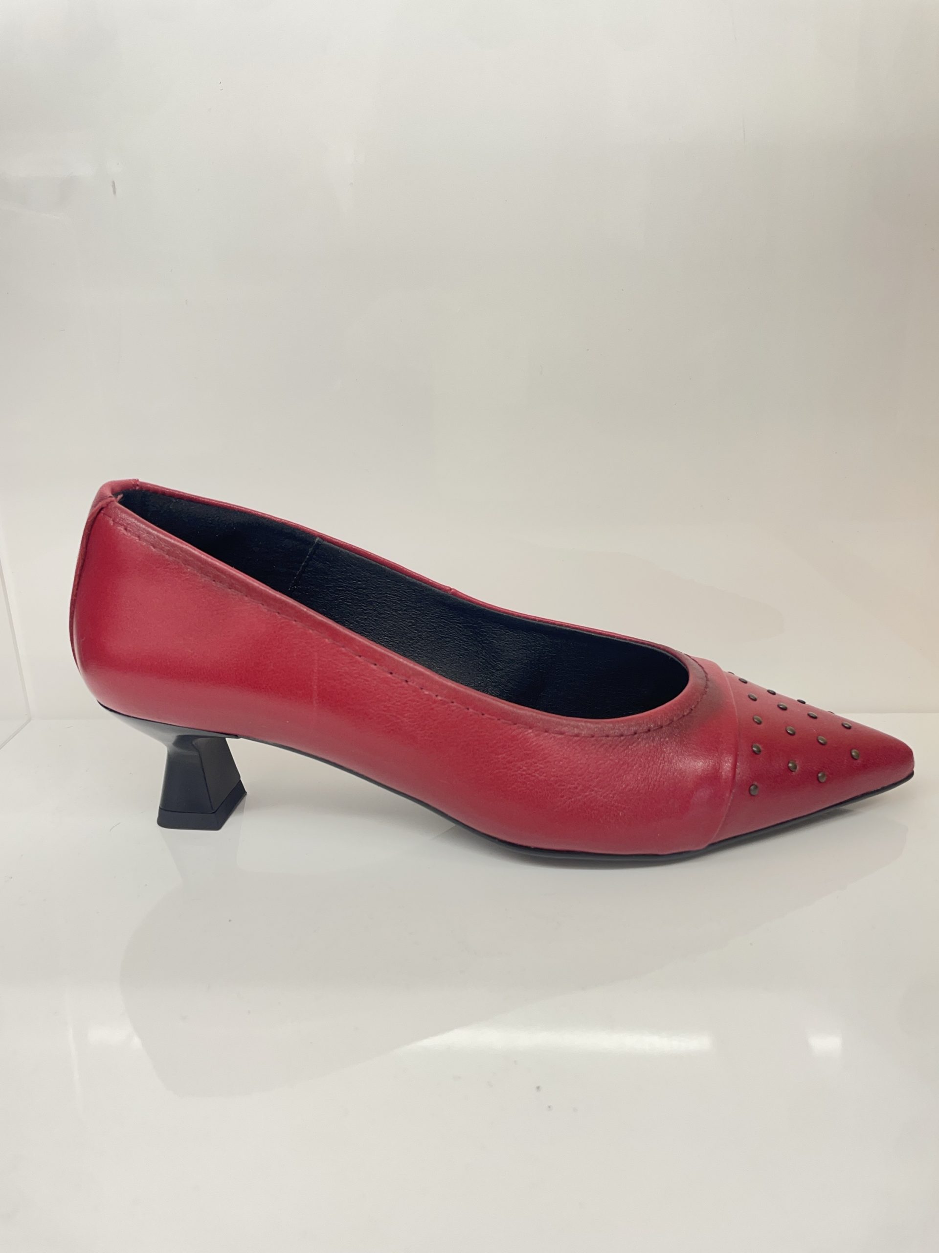 Desiree GARONS4 Salon con microtachas punta fina tacon 4,5NICK ROJO