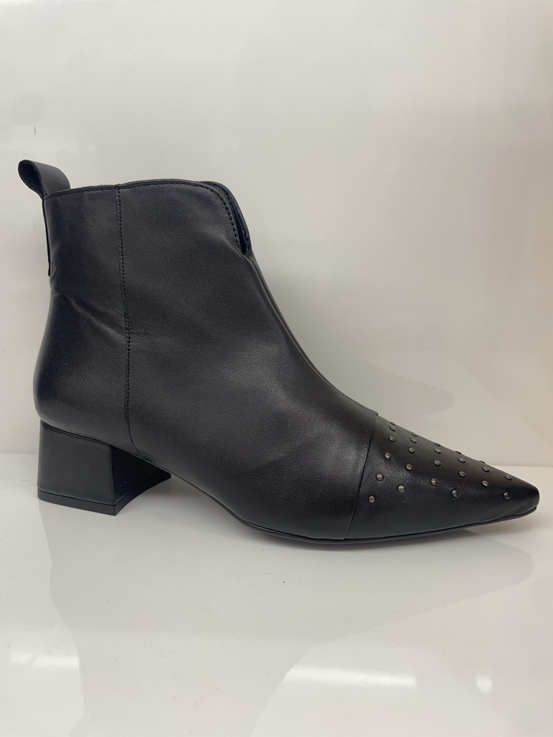 Desiree RABAT13 Botin microtachas y tacon forrado VERONA NEGRO