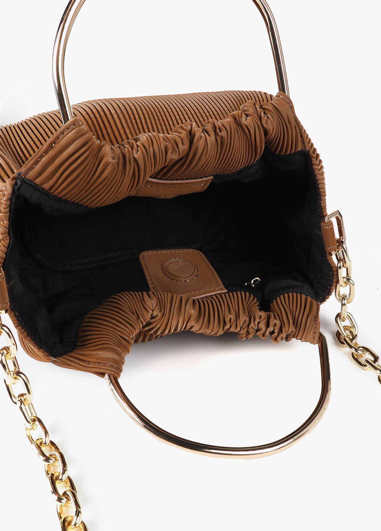 LOLA CASADEMUNT LF2504010 Bolso pequeño plisado efecto piel engomada con etiqueta "bags lovers" MARRON - Imagen 4