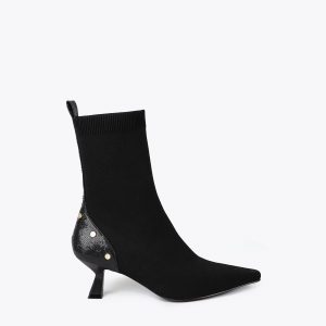 LOLA CASADEMUNT LF2505017 Botín con caña tipo calcetín y detalles en serpiente NEGRO