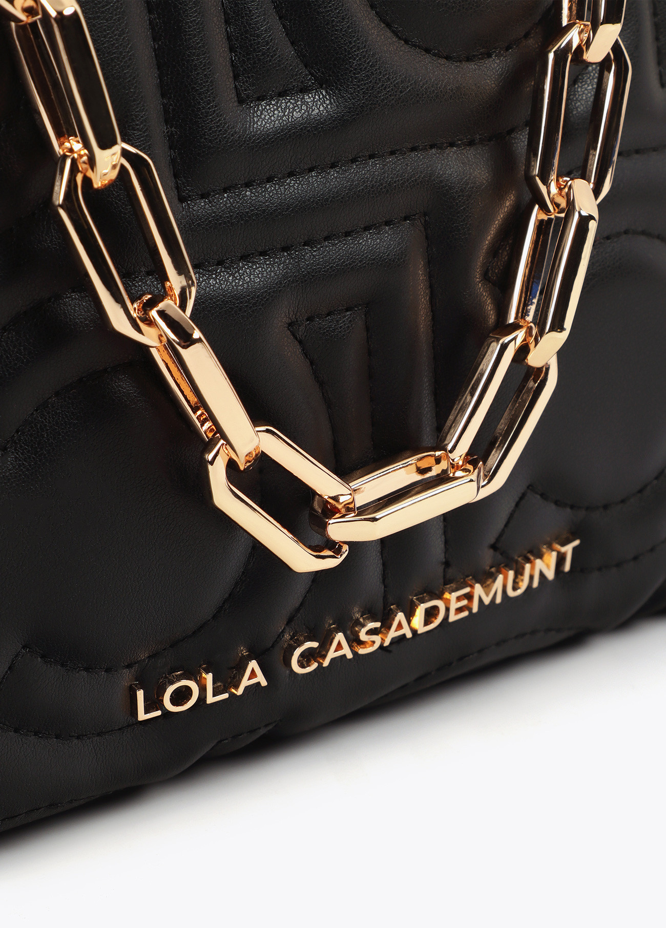 LOLA CASADEMUNT LF2504028 Mini shopper acolchado logotipada en efecto piel con asa mix cadena NEGRO - Imagen 3