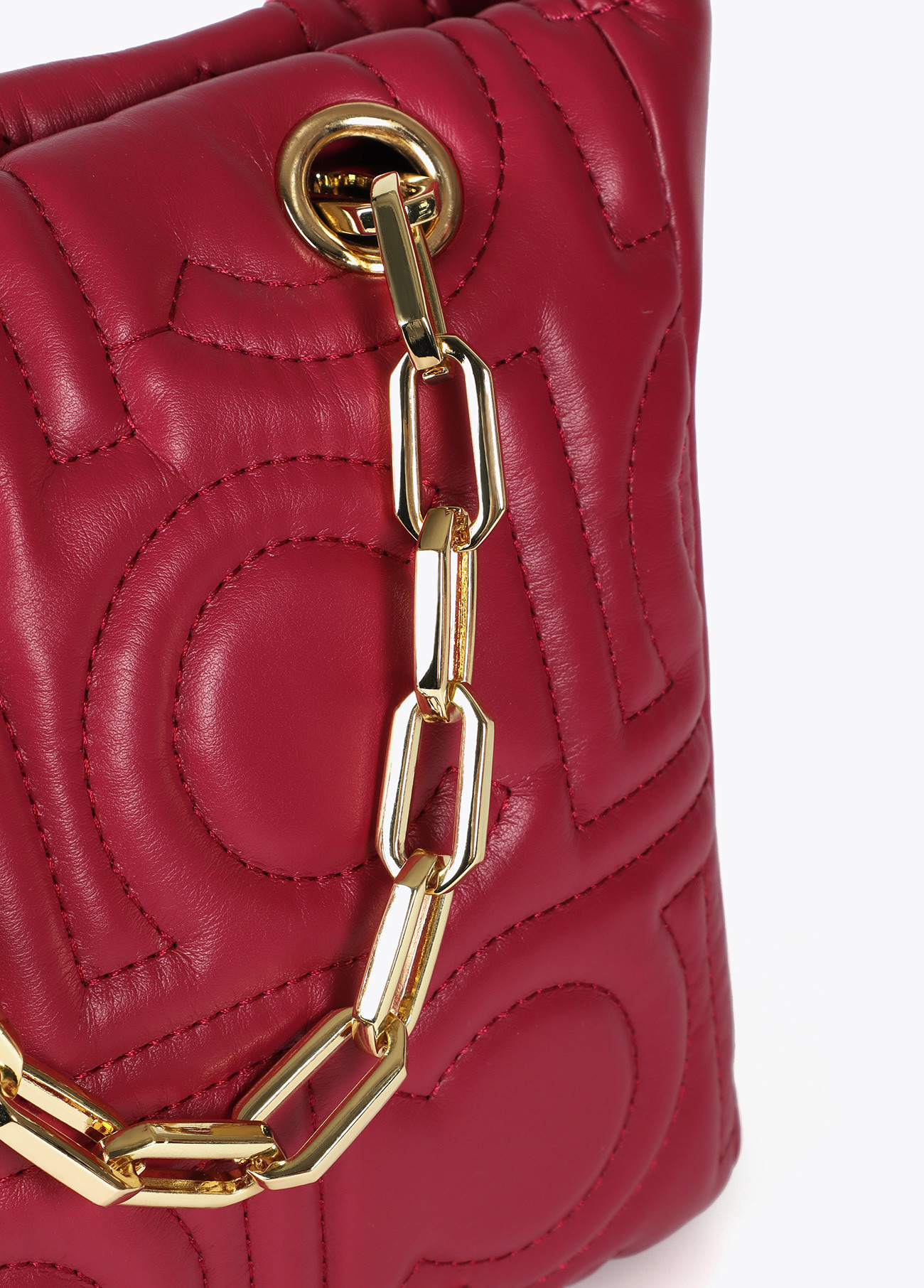 LOLA CASADEMUNT LF2504028 Mini shopper acolchado logotipada en efecto piel con asa mix cadena MAGENTA - Imagen 3