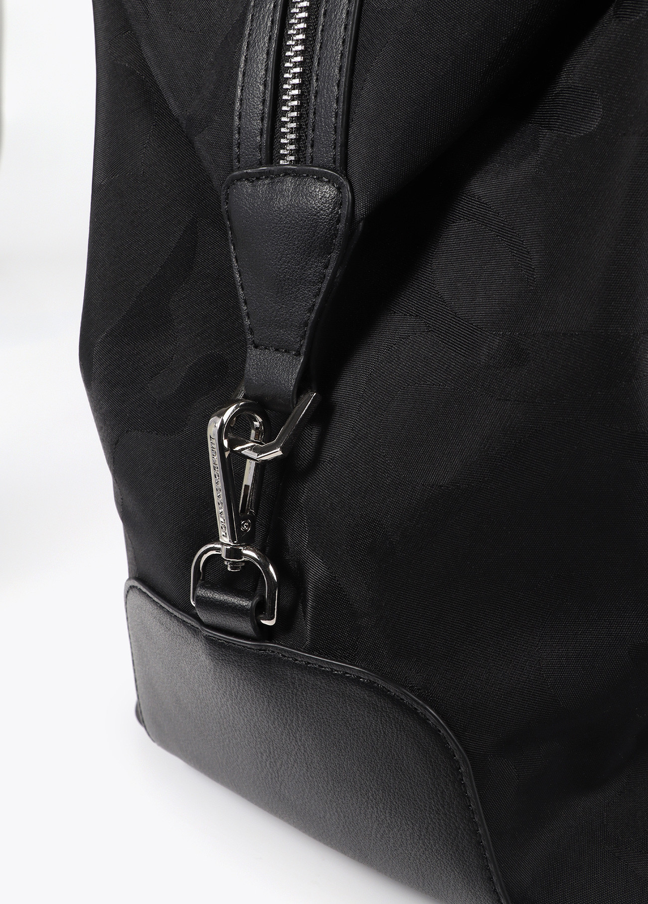 LOLA CASADEMUNT LF2504002 Weekend tejido nylon jaquard camuflaje al tono. NEGRO - Imagen 5