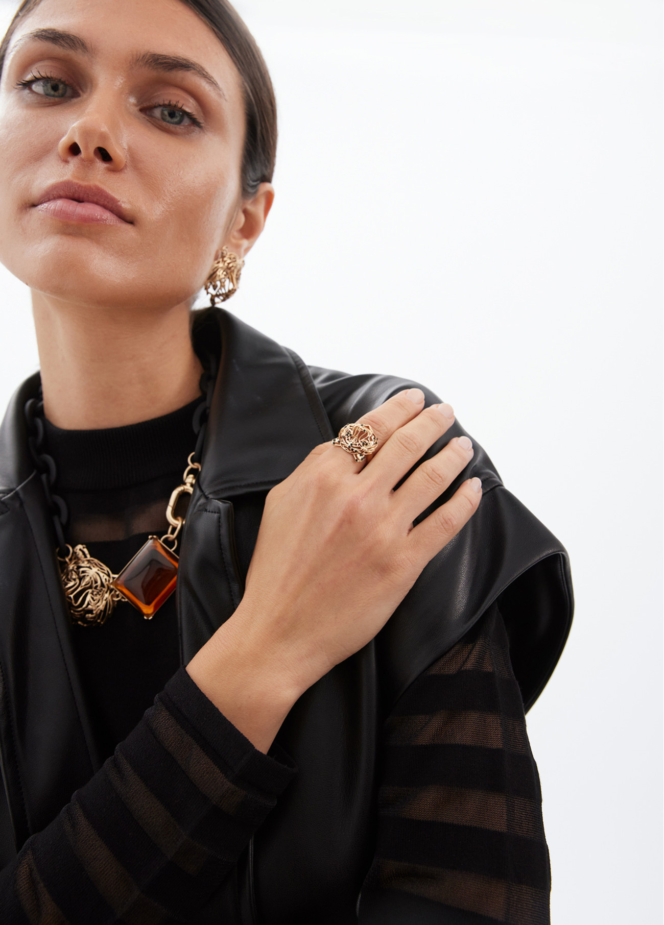 LOLA CASADEMUNT LF2503047 Anillo cabeza Tigre DORADO - Imagen 2