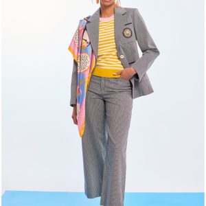 LOLA CASADEMUNT LS2602036 Americana entallada rayas con escudo en bolsillo