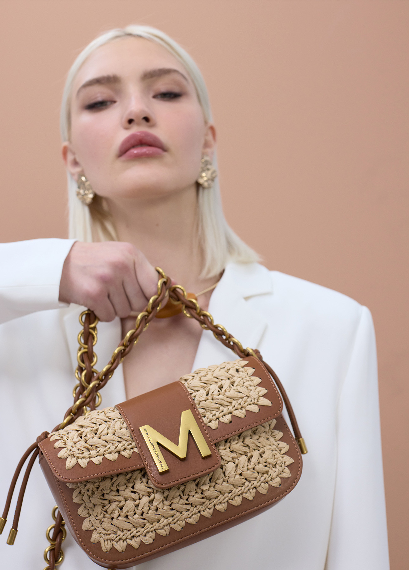 LOLA CASADEMUNT MS2604010 Bandolera combinada rafia y efecto piel MARRON - Imagen 2