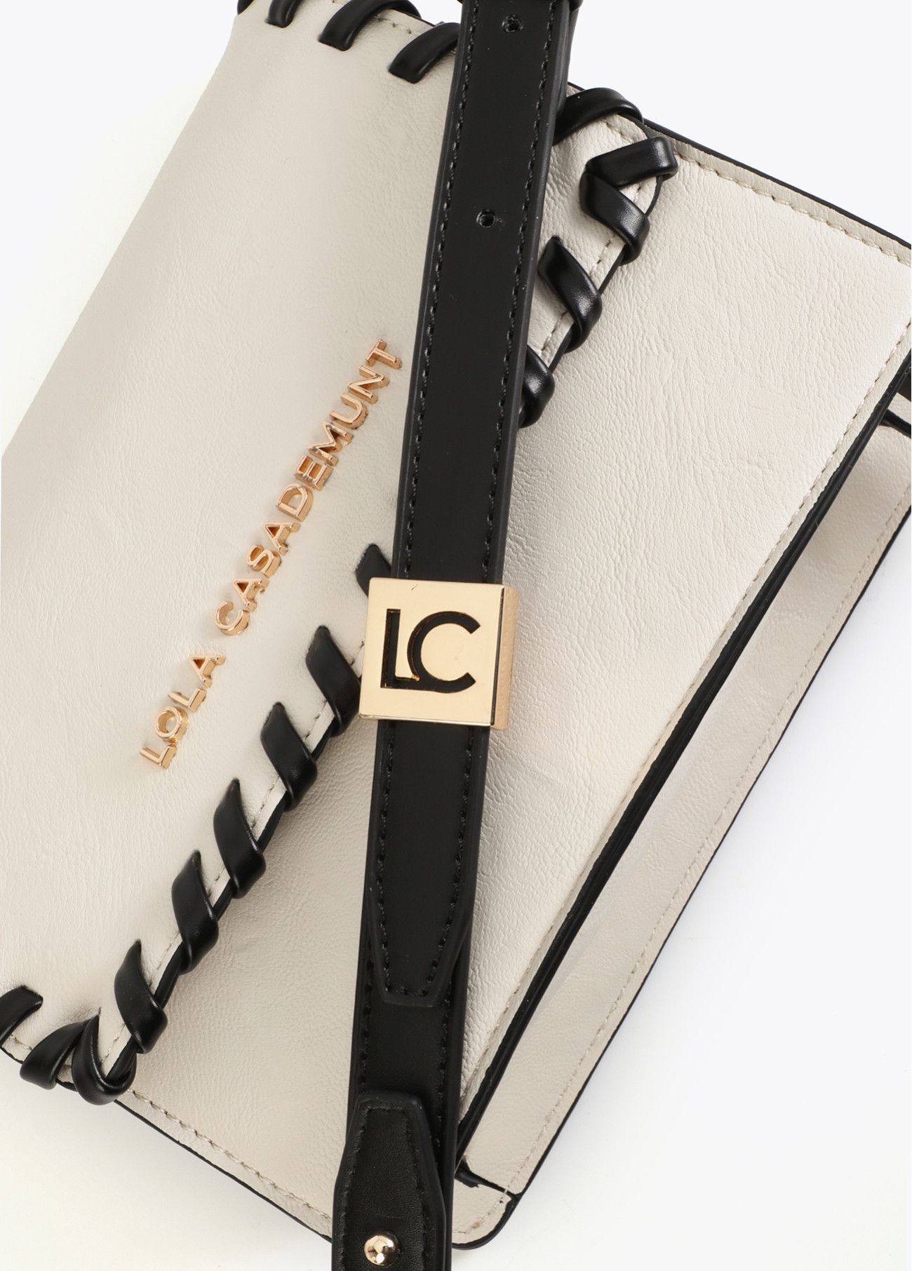 LOLA CASADEMUNT LS2604072 Bandolera con detalle trenzado a contraste NEGRO-CRUDO - Imagen 4