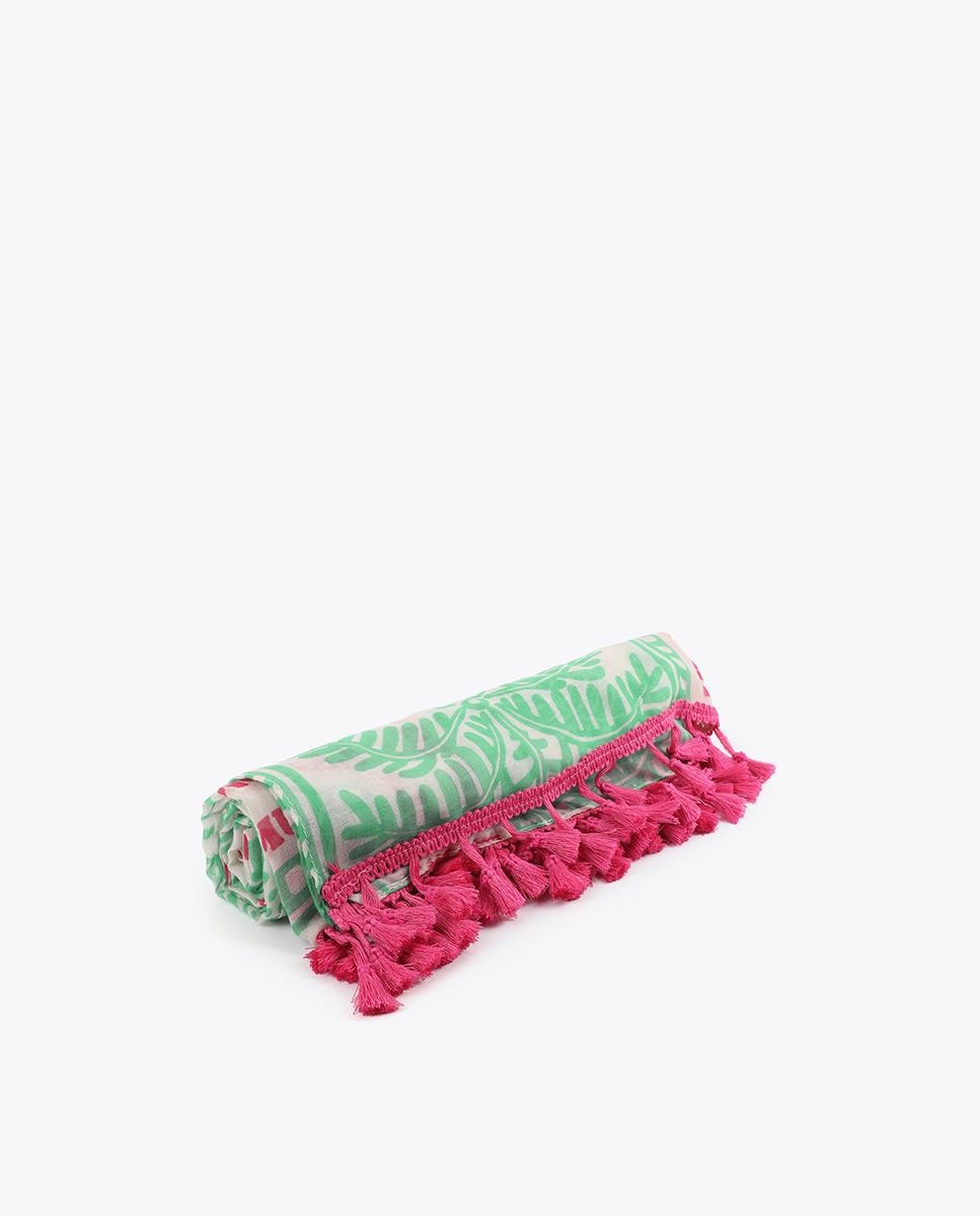 LOLA CASADEMUNT LS2607012 Pareo estampado en motivos tropicales con flecos CRUDO-VERDE - Imagen 3