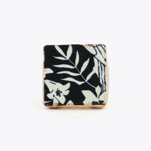 LOLA CASADEMUNT LS2603088 Anillo sello ceramica pintada CRUDO-NEGRO