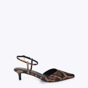 LOLA CASADEMUNT LF2605025 Zapato tacón destalonado en estampado animal print
